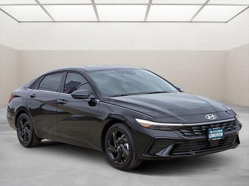 New 2026 Hyundai Elantra SEL Sport