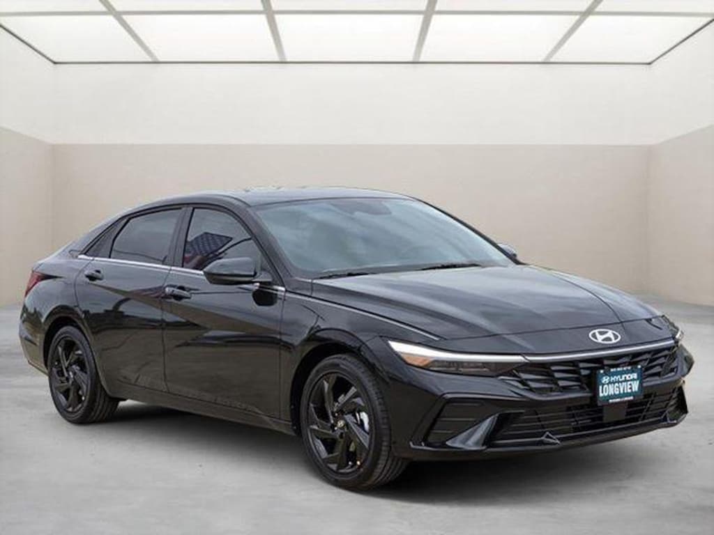 New 2026 Hyundai Elantra SEL Sport Sedan