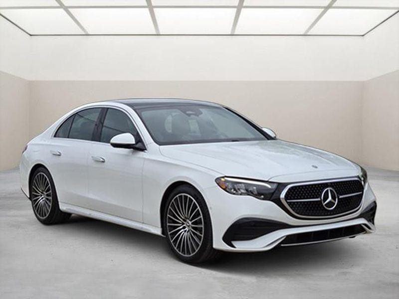 2025 Mercedes-Benz E-Class E350's photo