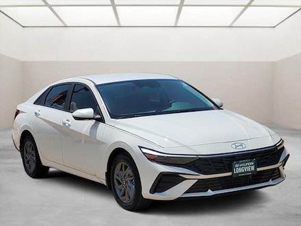 2025 Hyundai Elantra HEV Blue Sedan