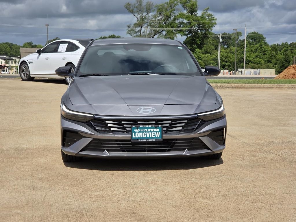 Used 2025 Hyundai Elantra SEL Sport Sedan