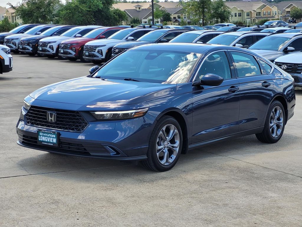 2023 Honda Accord EX photo 3