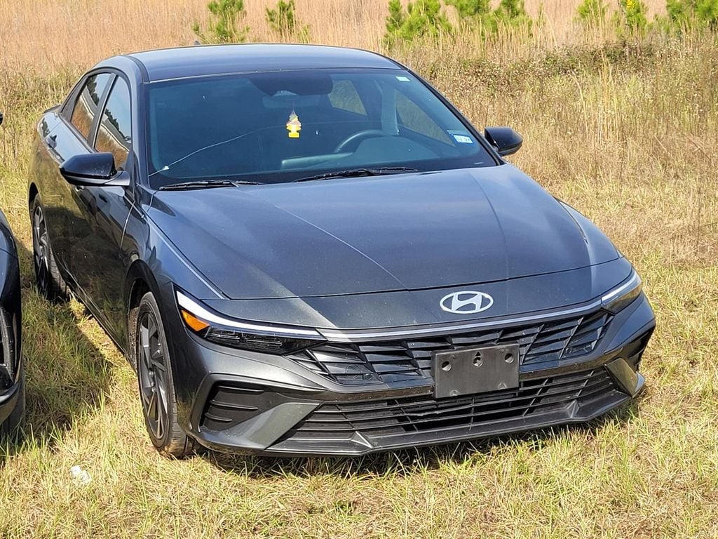 2025 Hyundai Elantra SEL