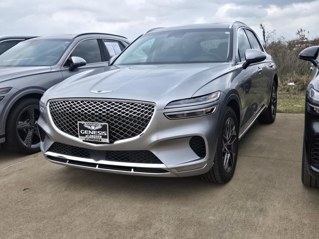 2025 GENESIS GV70 Standard's photo