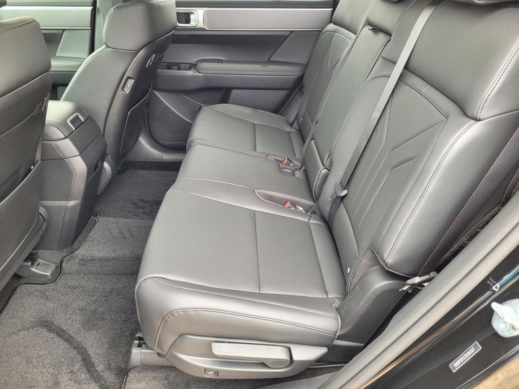 2025 Hyundai Santa Fe XRT - Photo 12