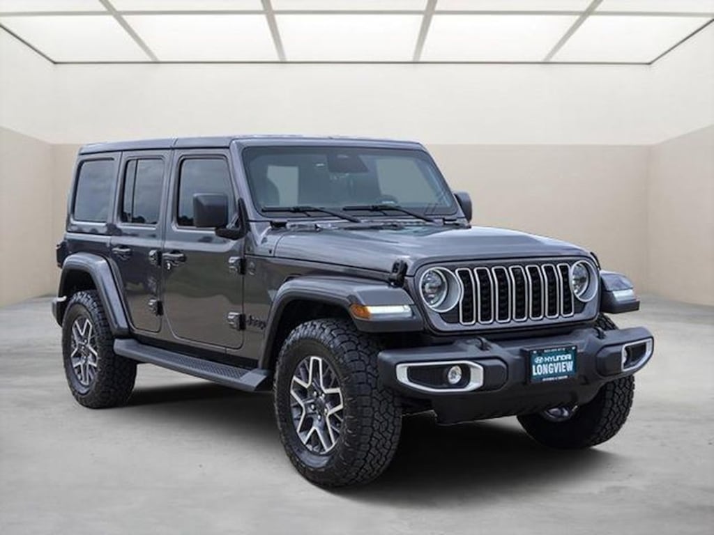 Used 2025 Jeep Wrangler Sahara SUV