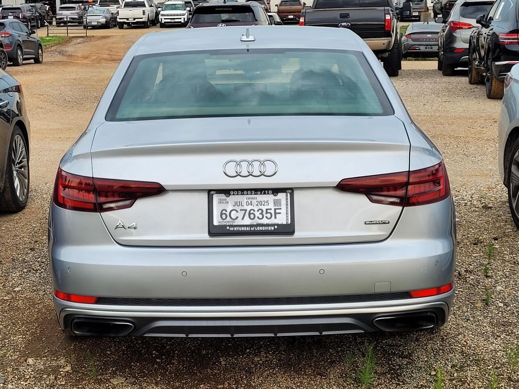 2019 Audi A4 Quattro Premium Plus photo 4