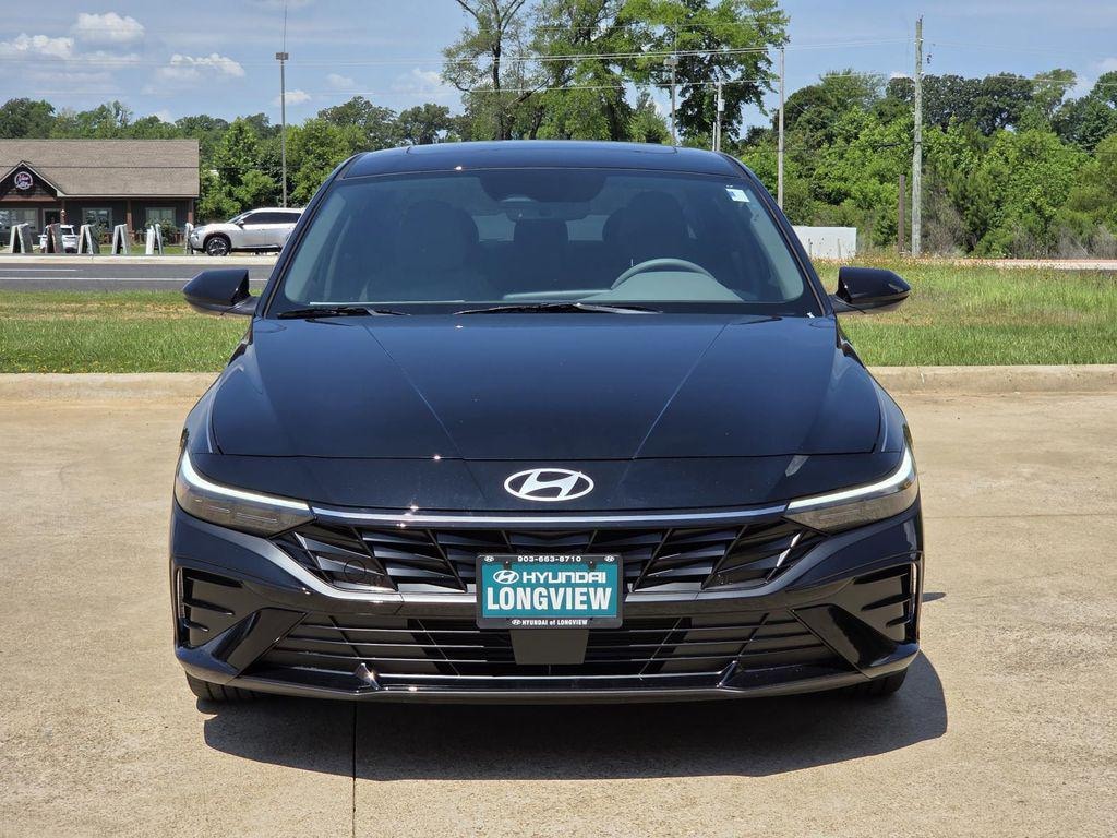 New 2026 Hyundai Elantra SEL Sport Premium Sedan