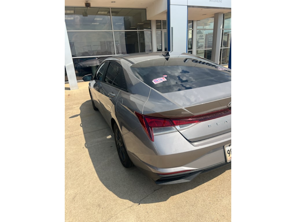 Used 2021 Hyundai Elantra SEL Sedan