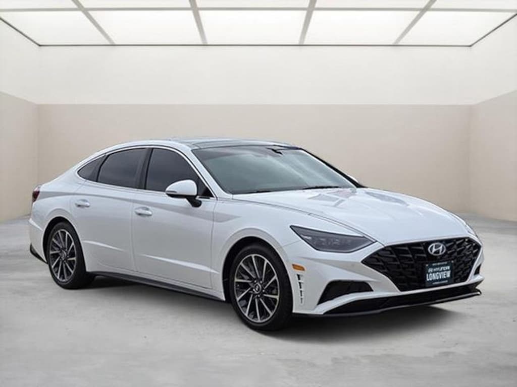 Used 2022 Hyundai Sonata Limited Sedan
