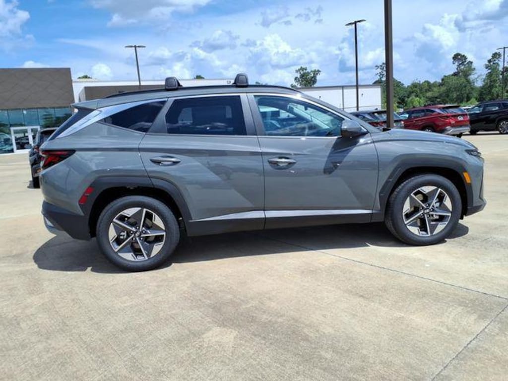 New 2026 Hyundai Tucson SEL FWD SUV