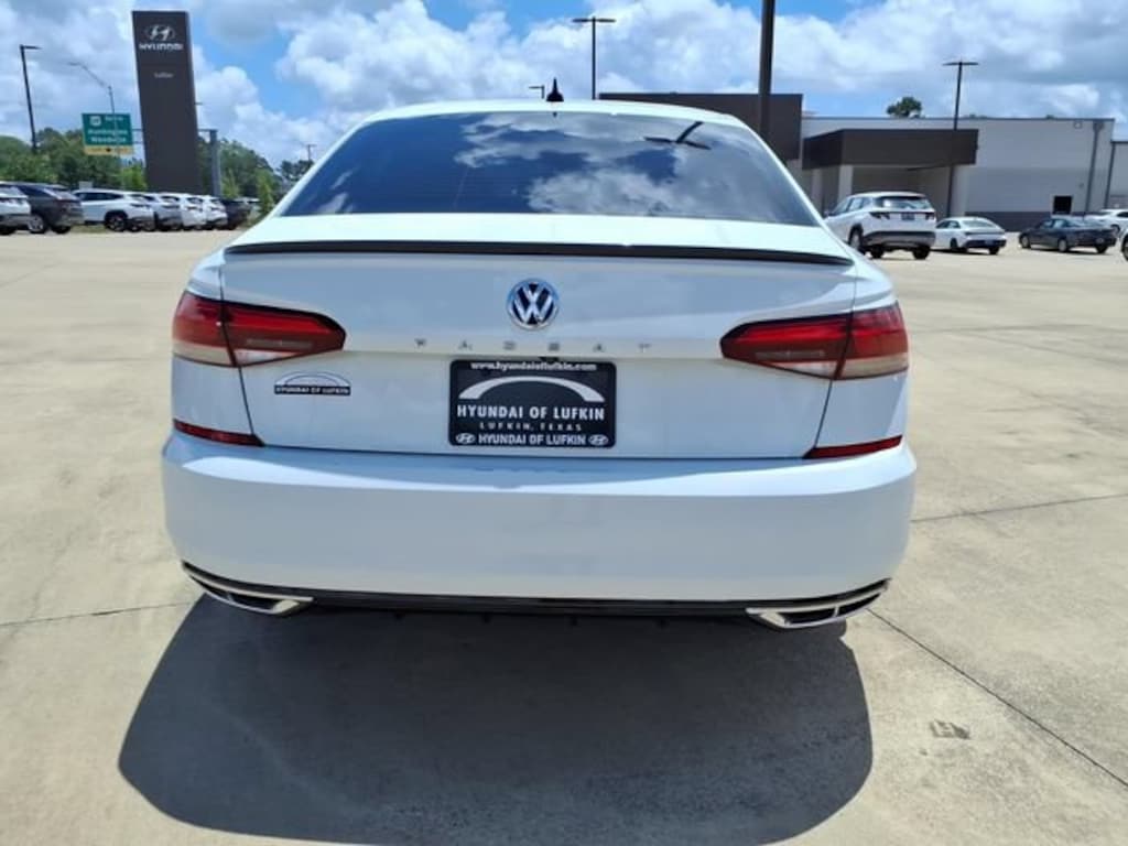 Used 2021 Volkswagen Passat 2.0T R-Line Sedan