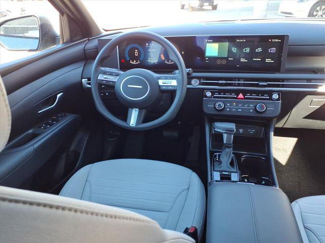 2026 Hyundai Santa Cruz SE - Photo 4