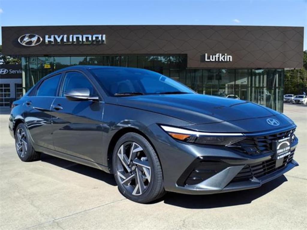 New 2025 Hyundai Elantra Limited Sedan