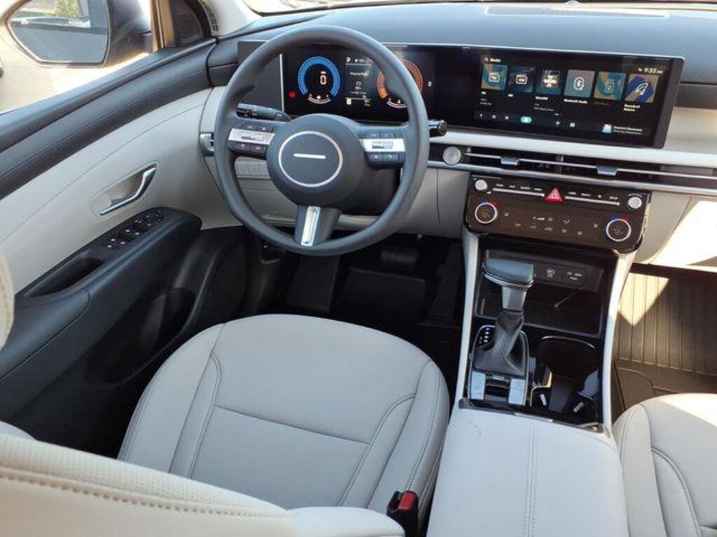 New 2026 Hyundai Tucson SEL Plus FWD SUV