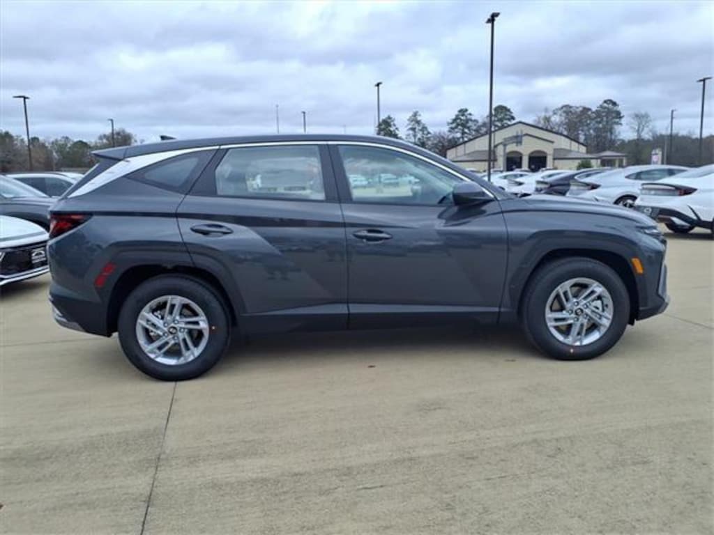 New 2026 Hyundai Tucson SE FWD SUV