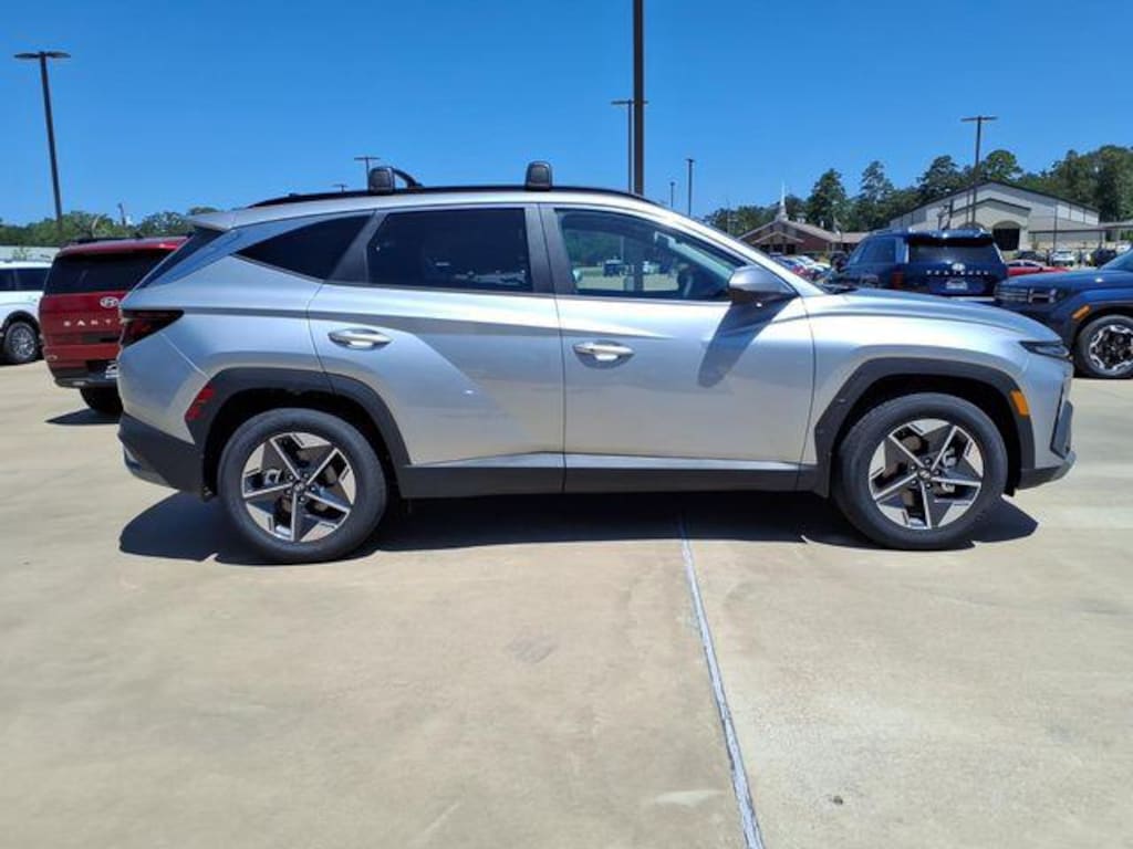 New 2026 Hyundai Tucson SEL FWD SUV