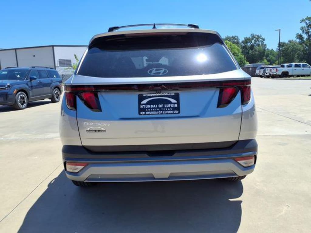 New 2026 Hyundai Tucson SEL FWD SUV