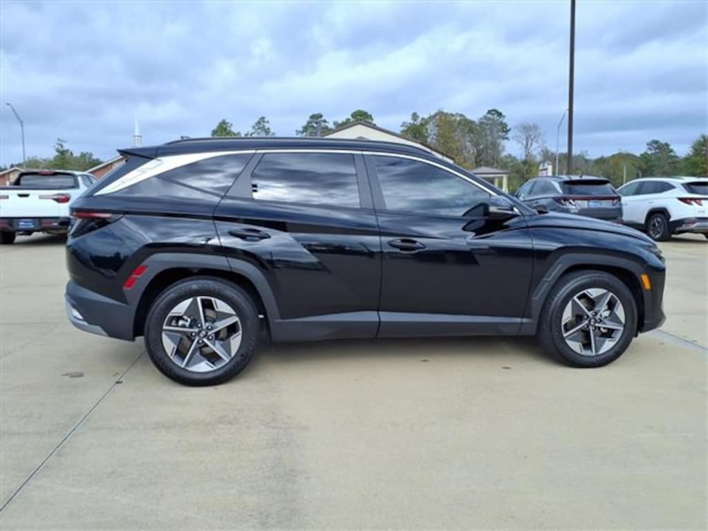 Certified 2025 Hyundai Tucson SEL Convenience SUV