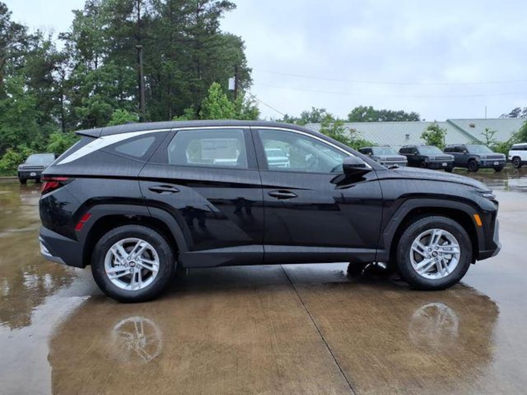 New 2026 Hyundai Tucson SE FWD SUV