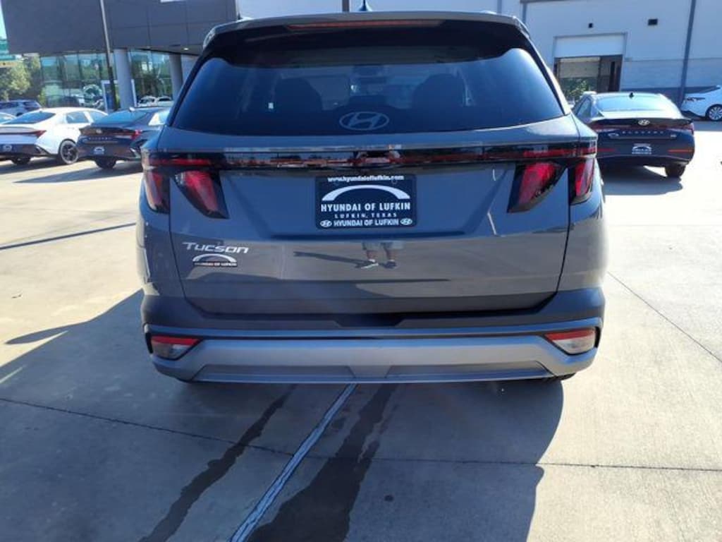 New 2026 Hyundai Tucson SEL Plus FWD SUV