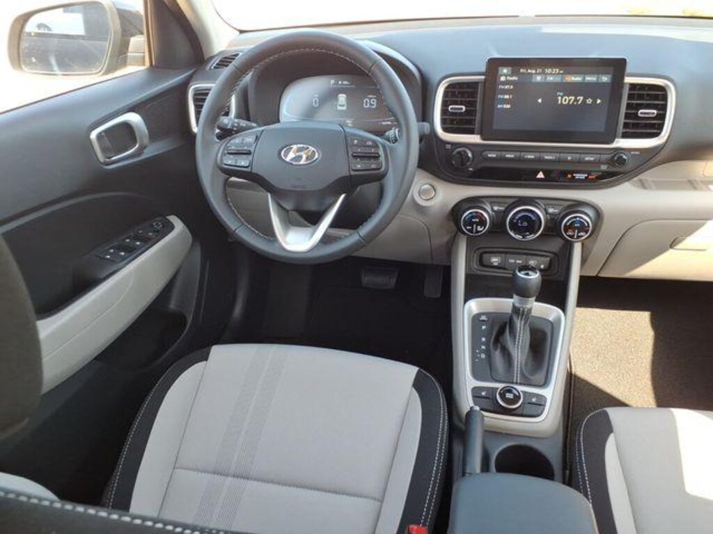 New 2026 Hyundai Venue SEL SUV