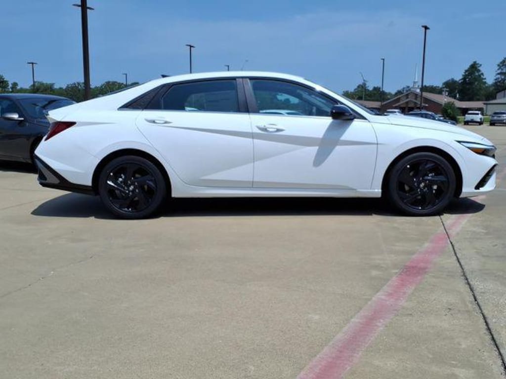 New 2026 Hyundai Elantra SEL Sport Premium Sedan