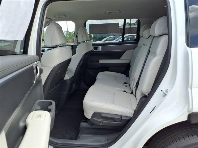 2026 Hyundai Santa Fe SE - Photo 18
