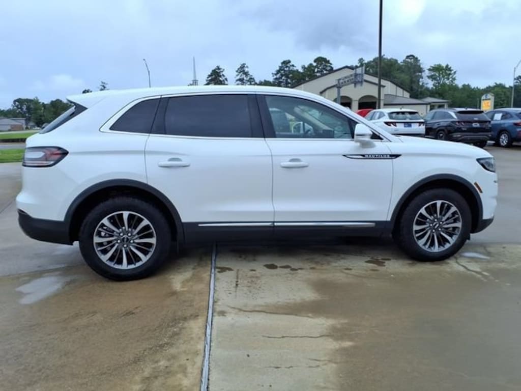 Used 2023 Lincoln Nautilus Reserve SUV