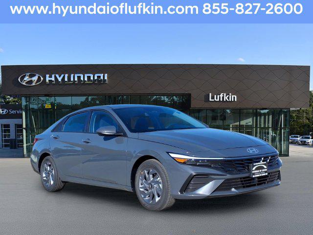  Hyundai Elantra Hybrid