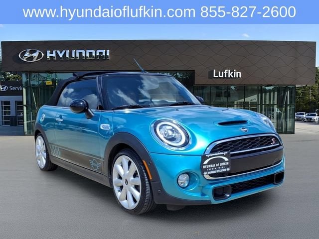 2019 MINI Convertible Cooper S Signature's photo