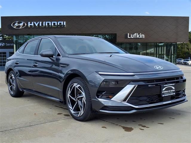 2026 Hyundai Sonata SEL's photo