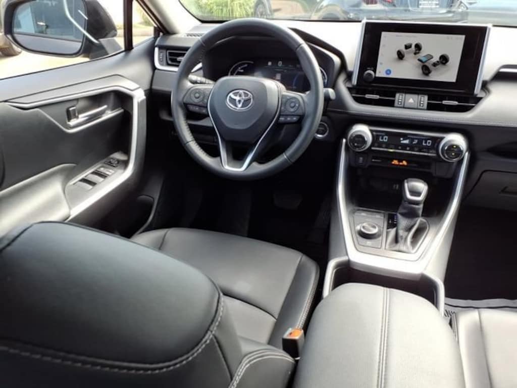 Used 2025 Toyota RAV4 Hybrid XLE Premium SUV