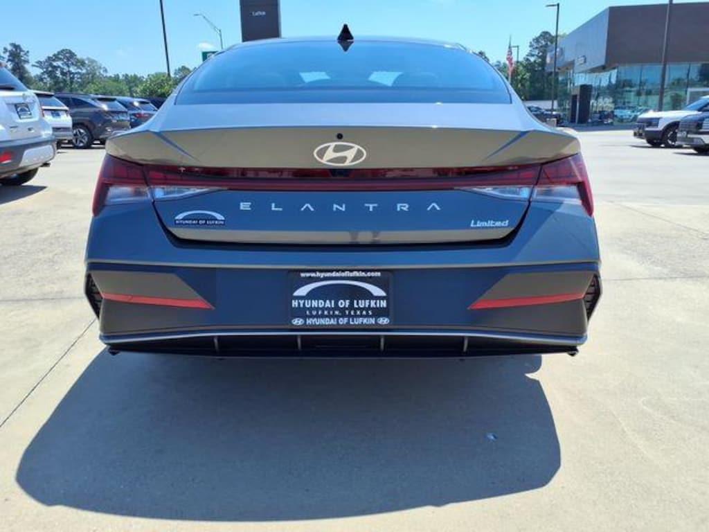 New 2026 Hyundai Elantra Limited Sedan