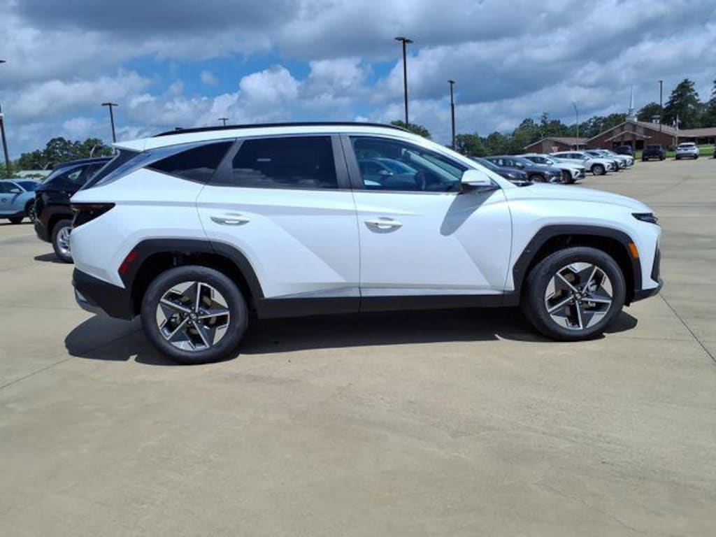 New 2026 Hyundai Tucson Hybrid SEL Convenience SUV