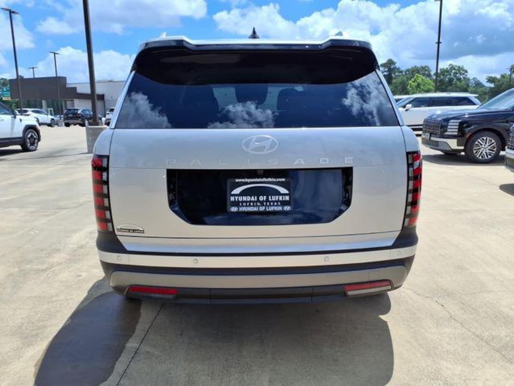 New 2026 Hyundai Palisade SEL FWD SUV