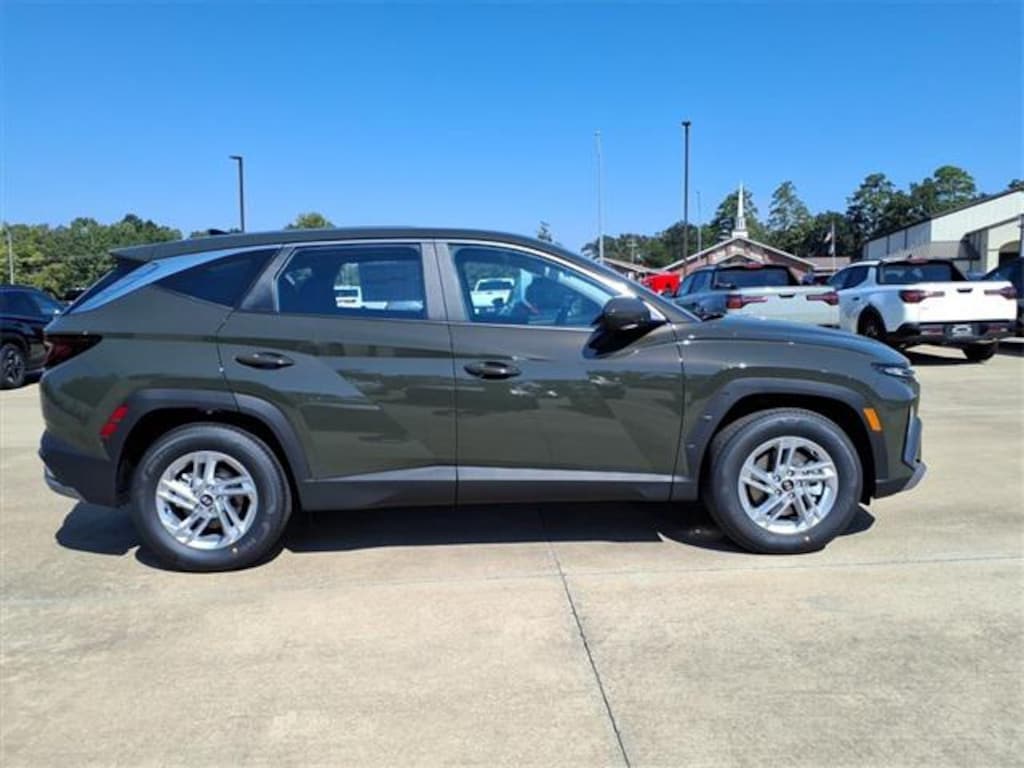 New 2026 Hyundai Tucson SE FWD SUV