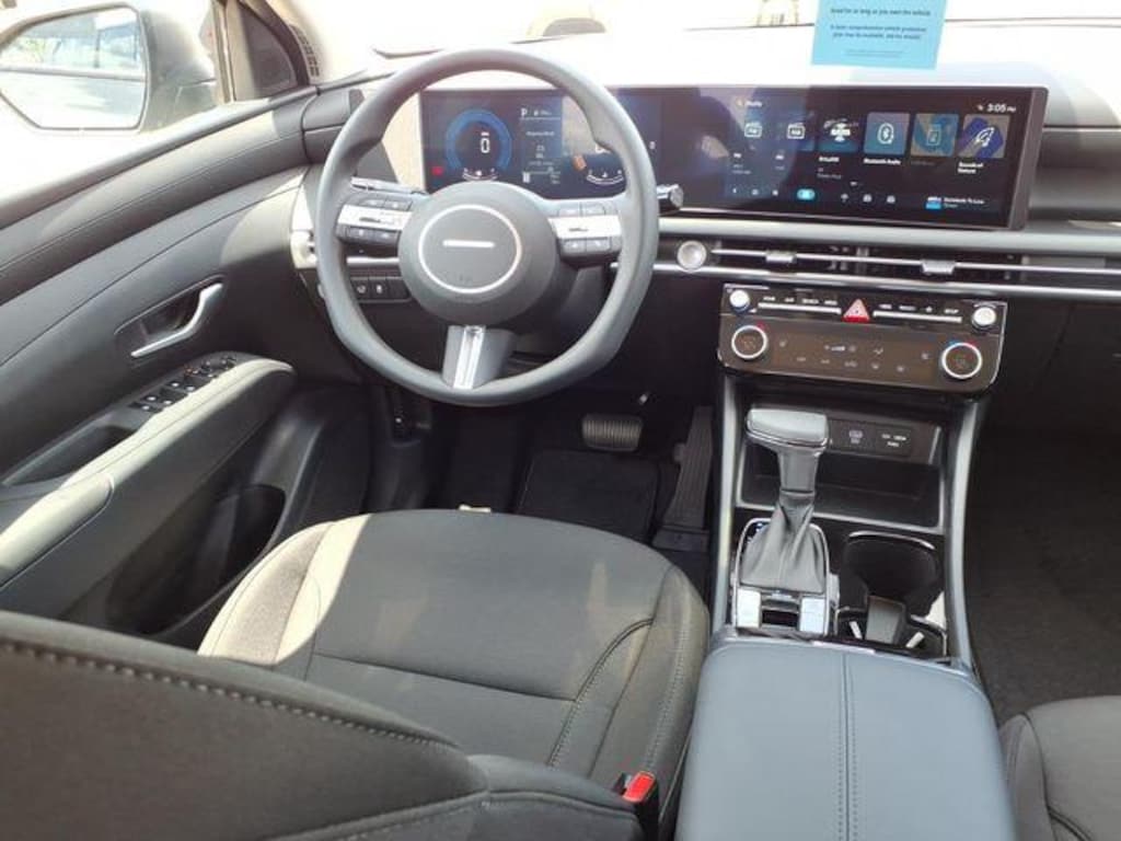 New 2026 Hyundai Tucson SEL FWD SUV