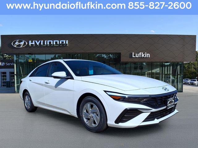 New 2026 Hyundai Elantra SE
