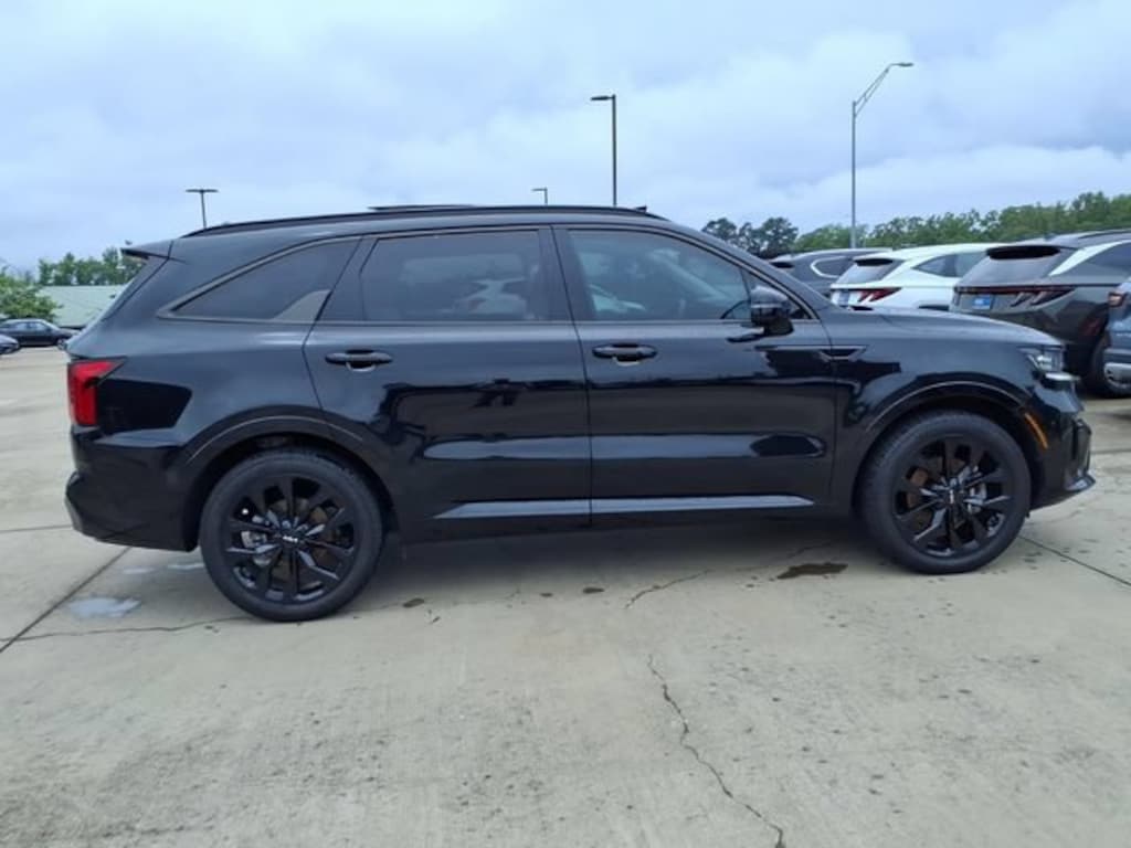 Used 2023 Kia Sorento SX SUV