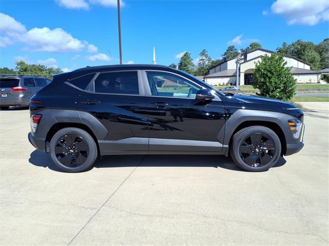 2026 Hyundai Kona SEL photo 2