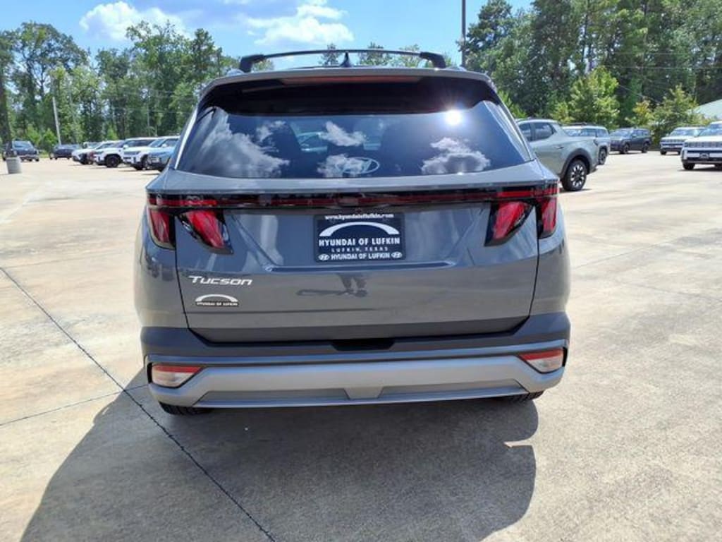 New 2026 Hyundai Tucson SEL FWD SUV