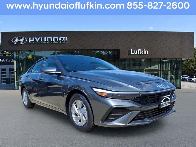 New 2026 Hyundai Elantra SE