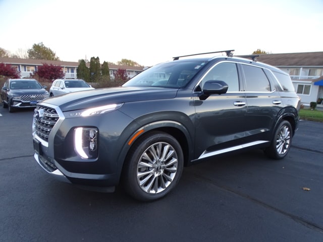 Used 2020 Hyundai Palisade Limited with VIN KM8R5DHE2LU081656 for sale in Middletown, RI