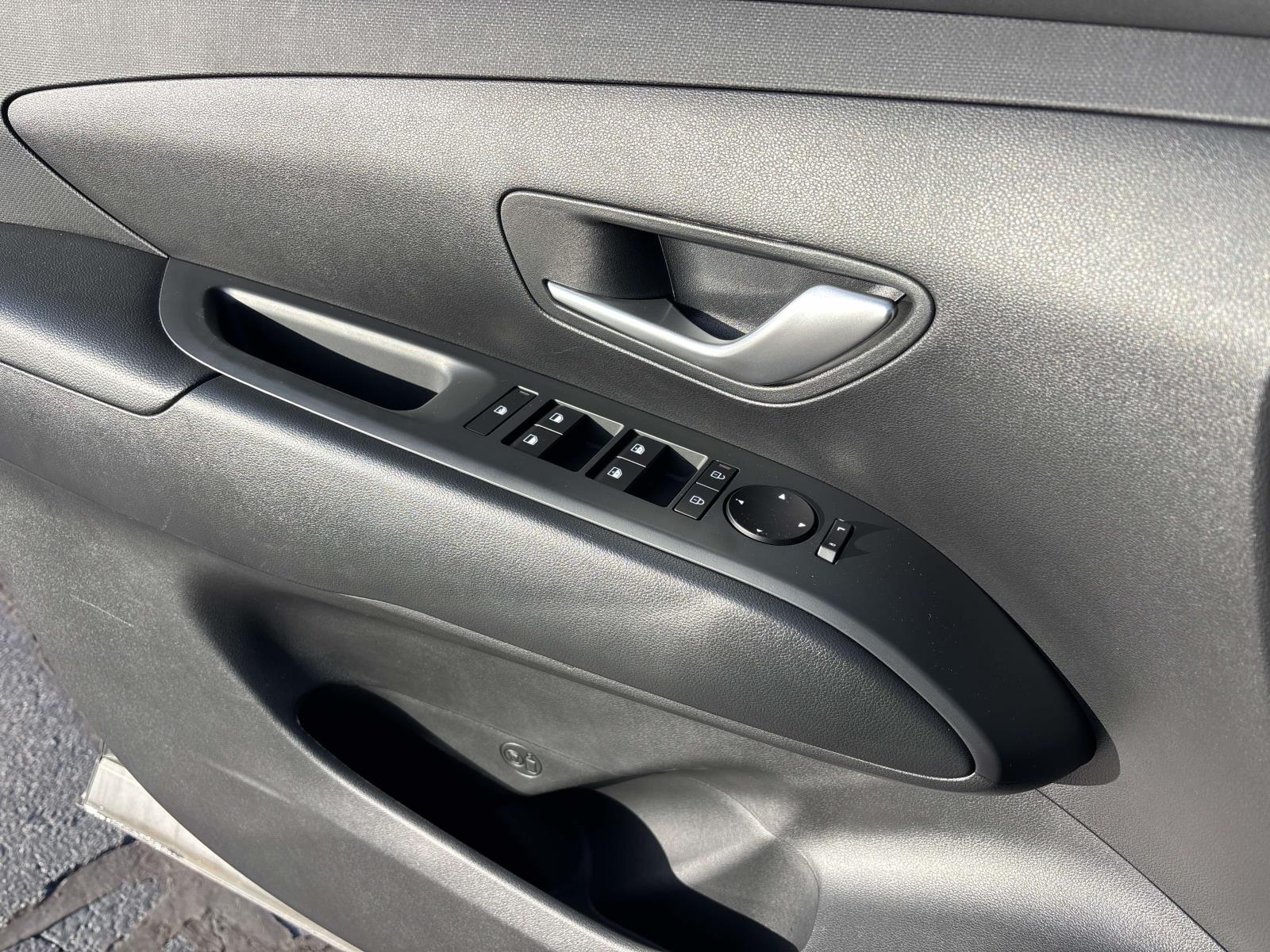 2025 Hyundai Tucson SEL Convenience - Photo 15