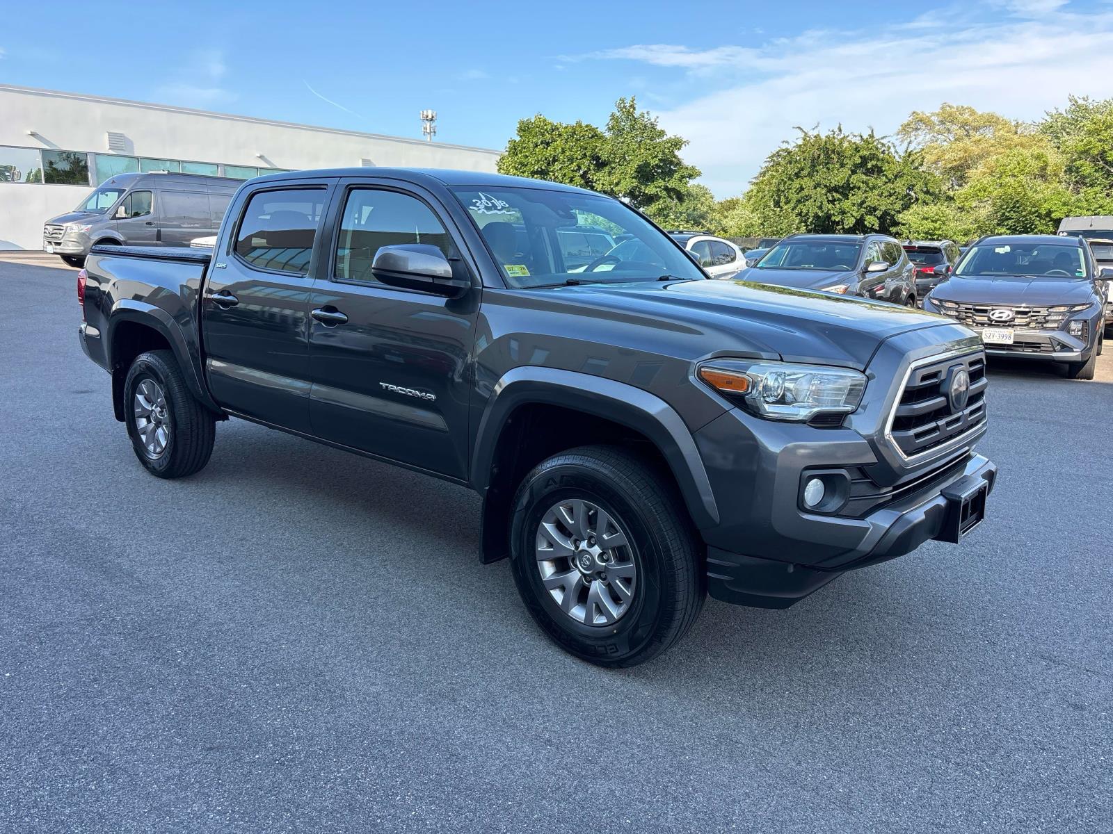 2018 Toyota Tacoma SR5 - Photo 7