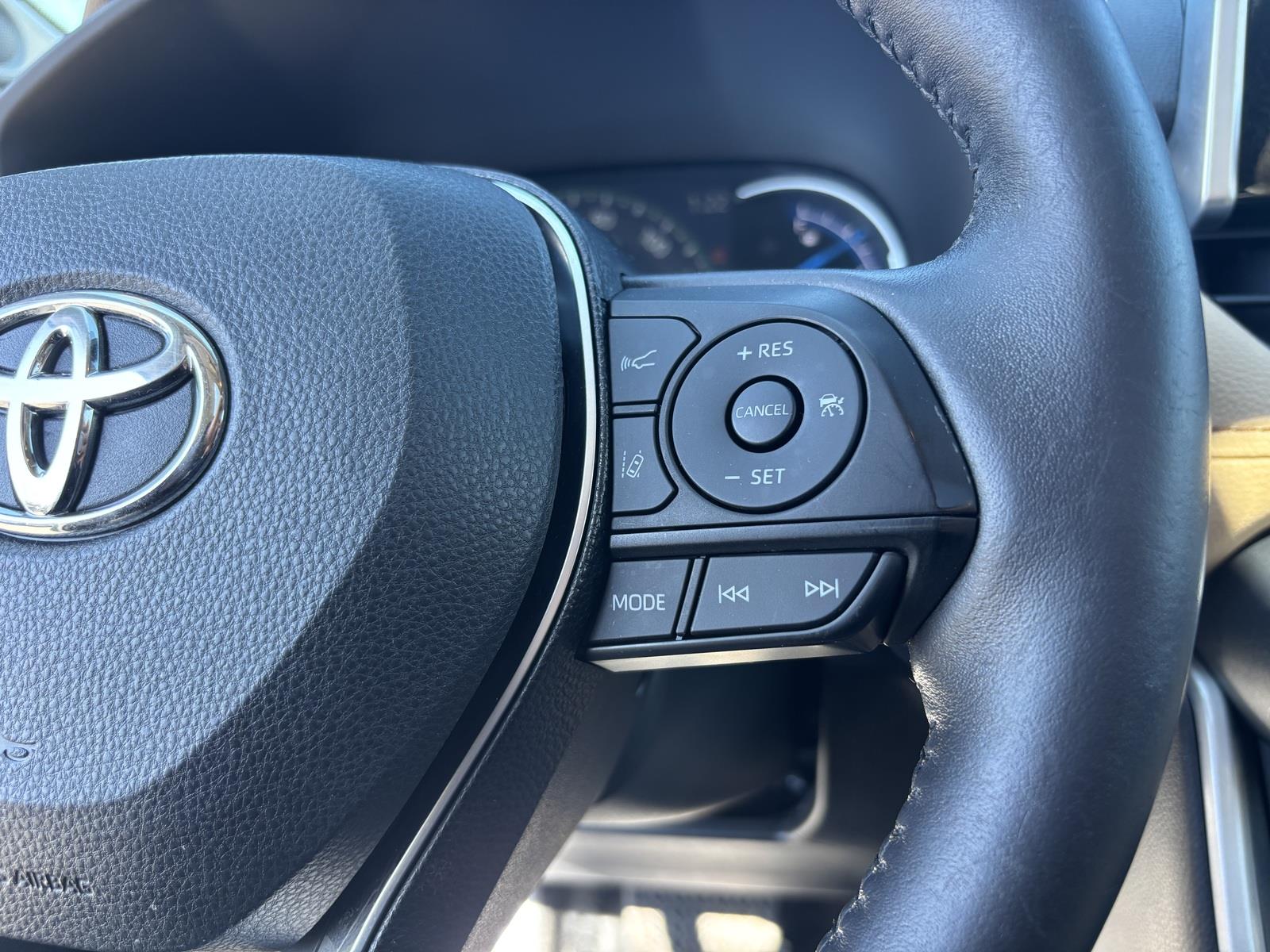 2021 Toyota RAV4 Limited - Photo 20