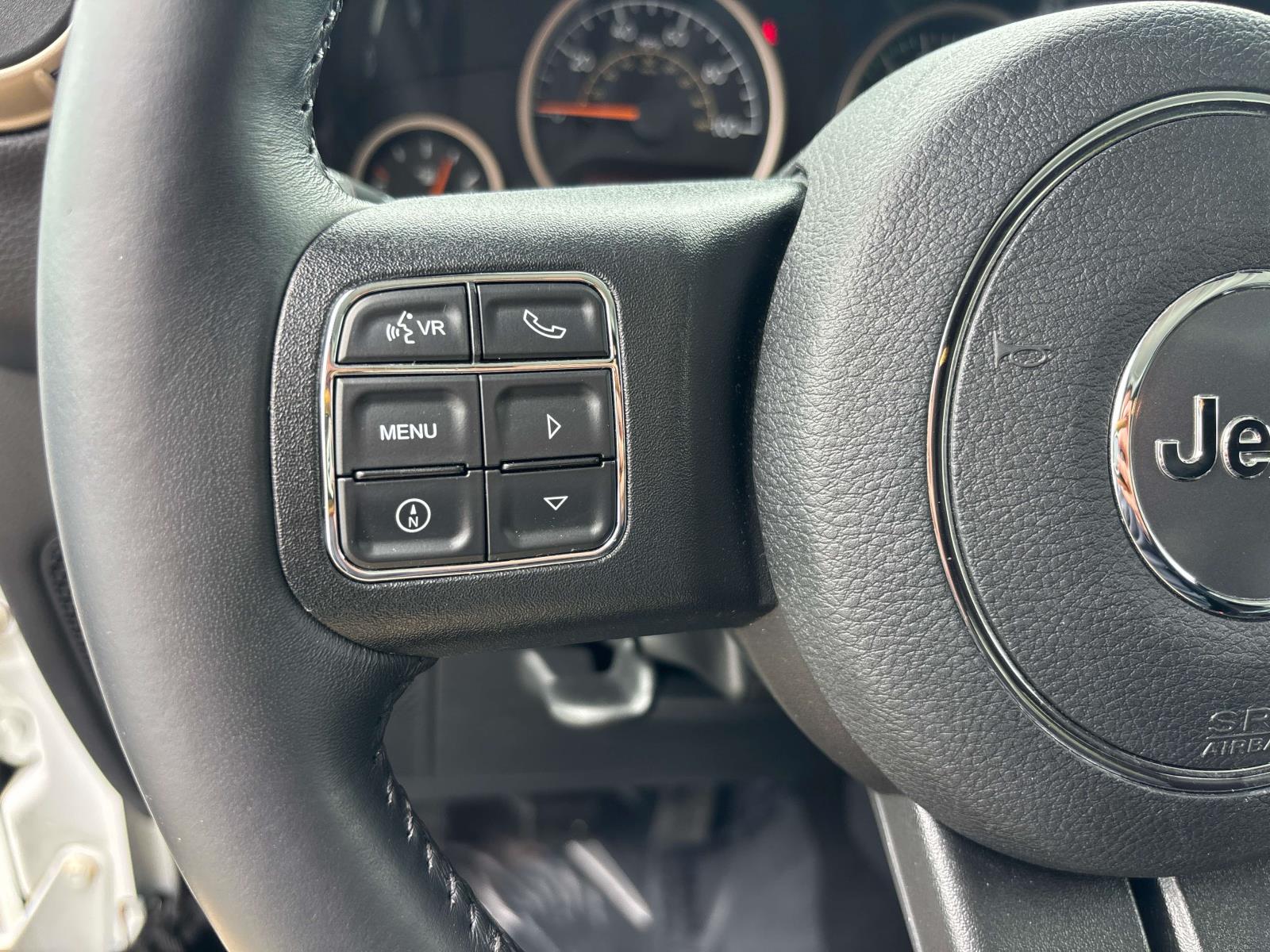 2017 Jeep Wrangler Unlimited 75th Anniversary Edition - Photo 11