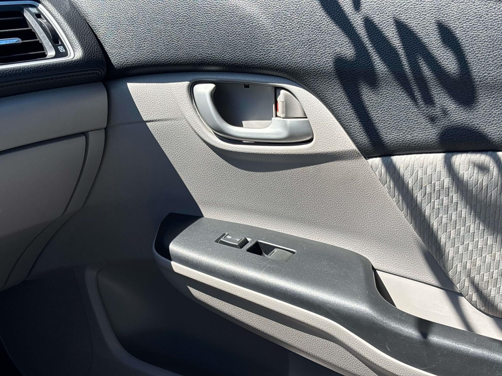 2014 Honda Civic LX - Photo 21