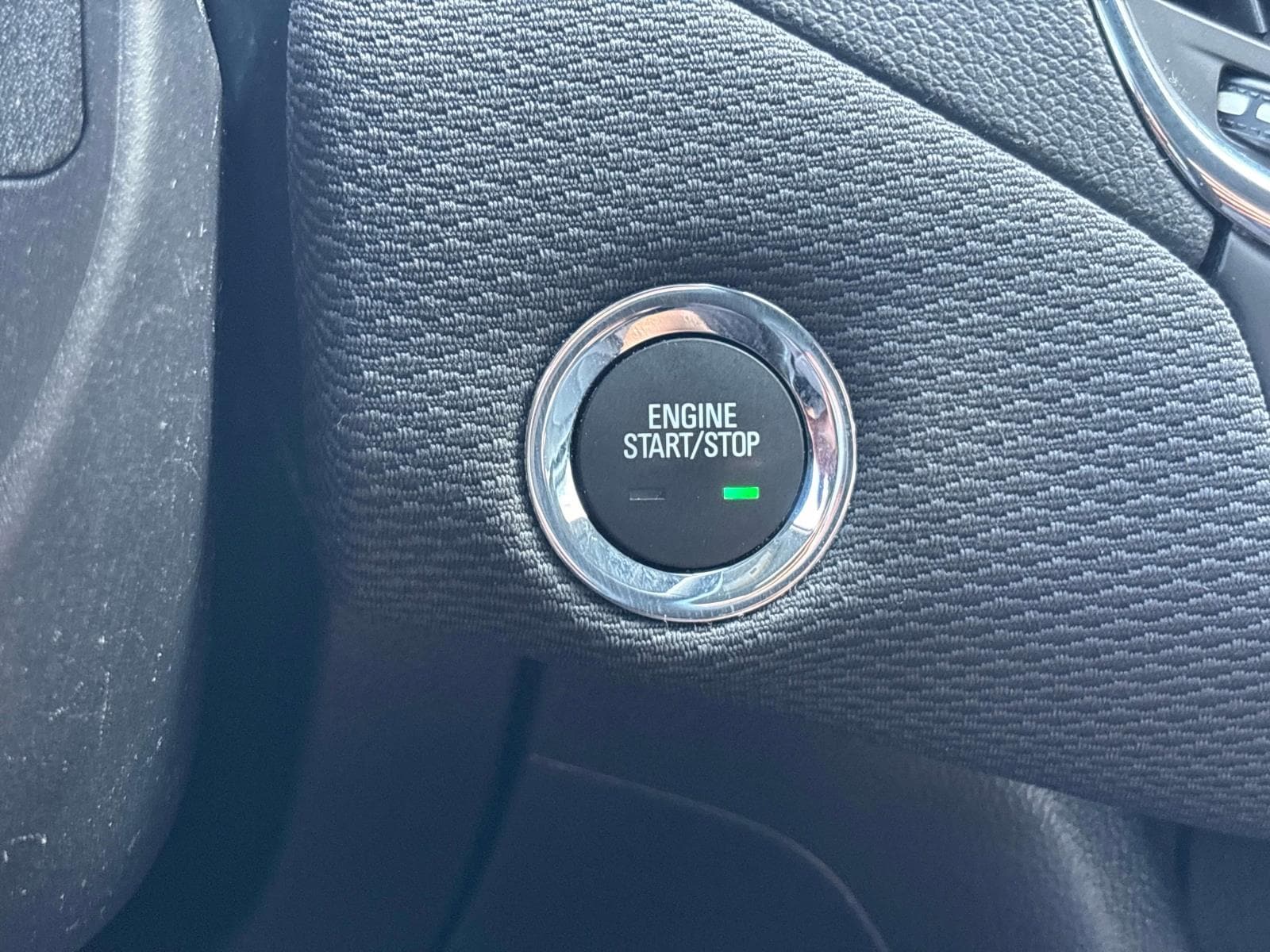 2019 Chevrolet Cruze LT - Photo 25
